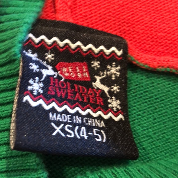 Holiday Christmas 🎄 Clothing. Bundle of 2 Sweaters and pajamas - Picture 12 of 17